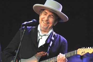 Bob Dylan bagged the 2016 Nobel Prize for Literature !!