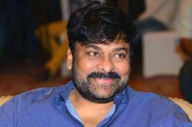 Chiranjeevi&#039;s Look Test For Vedhalam Remake