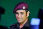 dhoni to hoist Indian flag in leh, Indian independence day, ms dhoni likely to unfurl tri color in leh on indian independence day, Cricket world cup