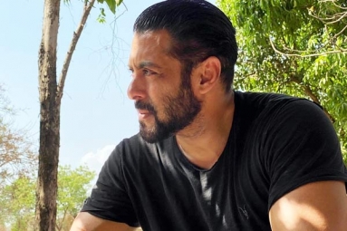 Salman Khan&#039;s statement about Firing outside his Residence
