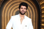 Vijay Deverakonda new film shelved, Vijay Deverakonda news, vijay deverakonda on a mission, Janaganamana