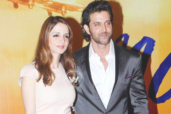 Hrithik-Sussanne reunite for kids},{Hrithik-Sussanne reunite for kids